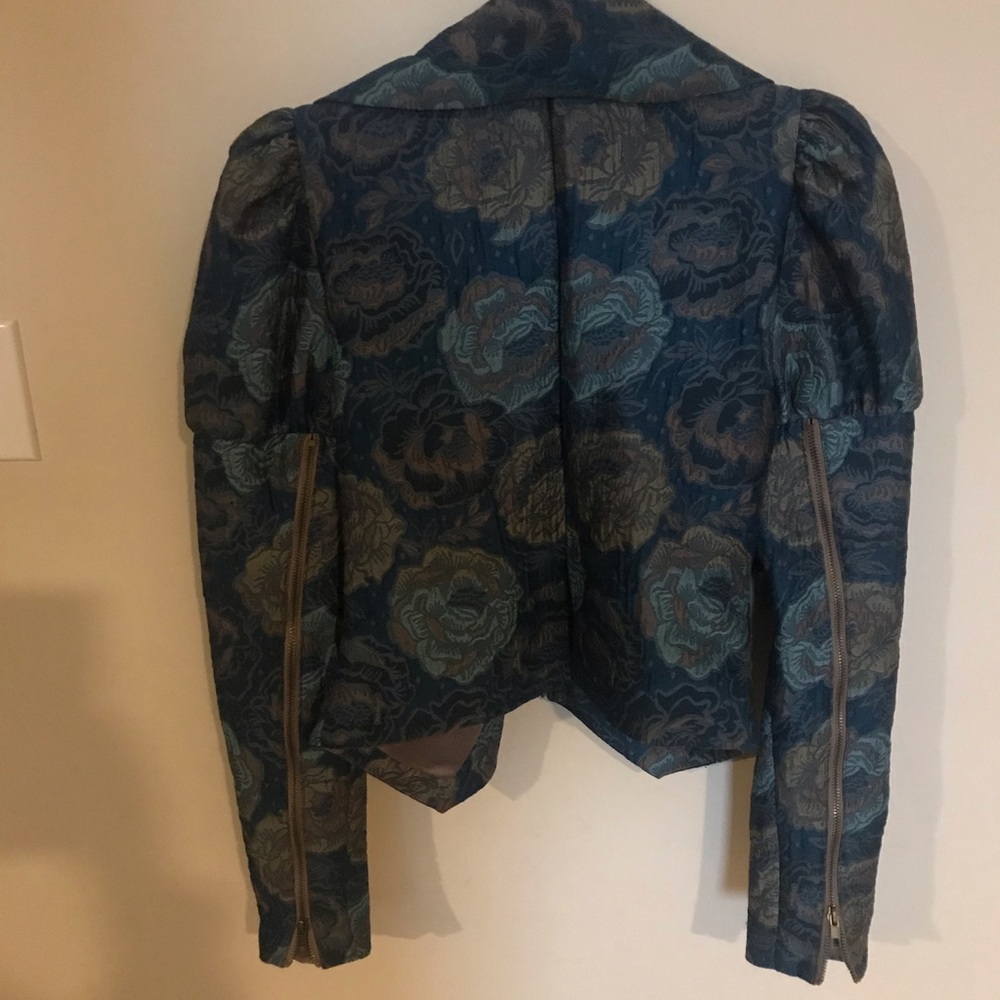 Ladies jacket